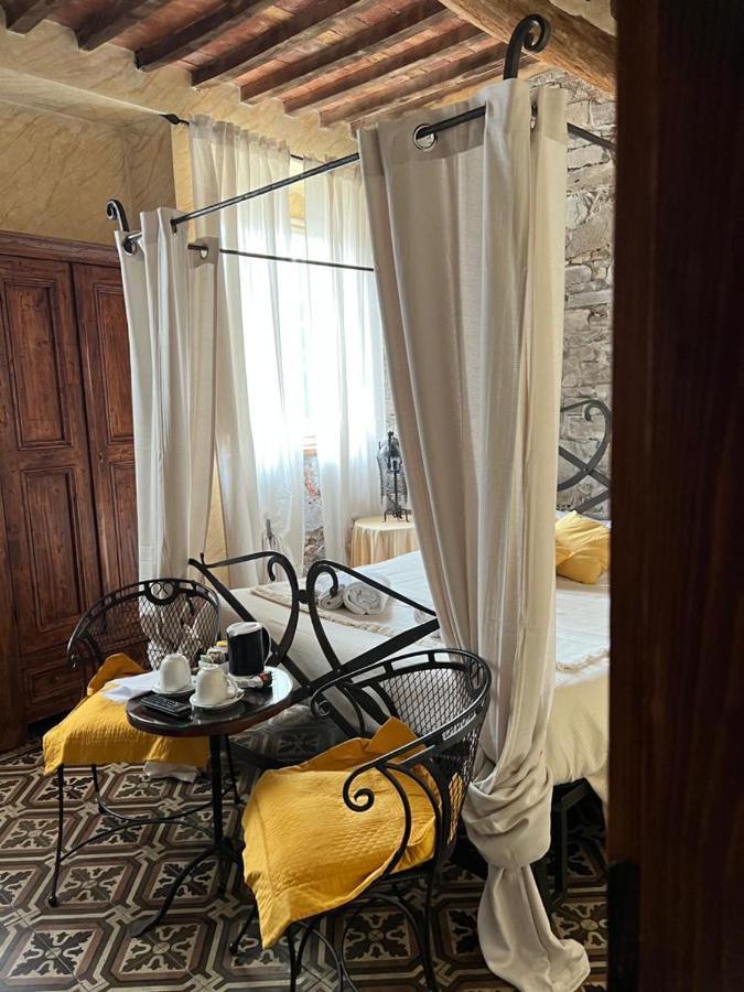 Couette-café Corte Dei Folletti 3*